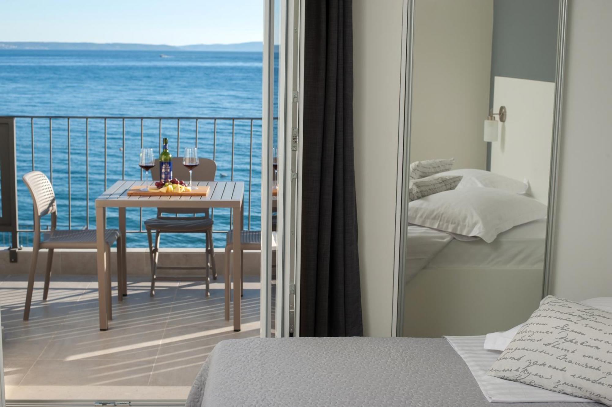 Seaside Luxury Suites Podstrana Room photo