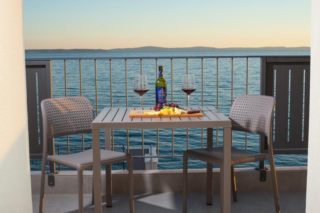 Seaside Luxury Suites Podstrana Exterior photo