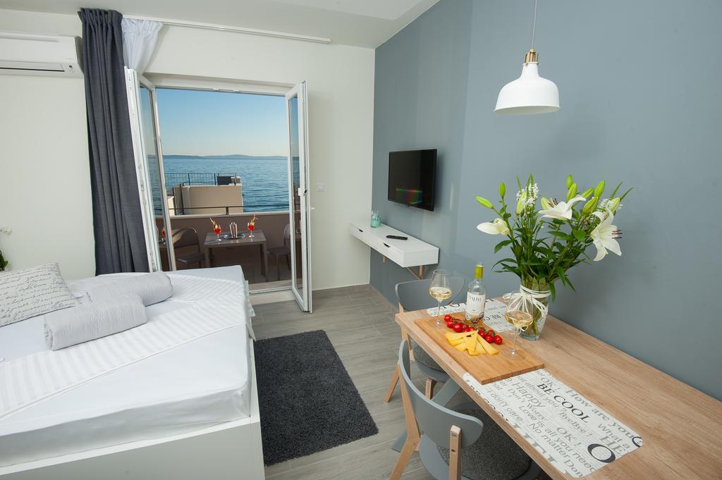 Seaside Luxury Suites Podstrana Exterior photo